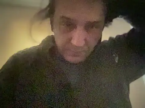 Snapshot of ALPHANDRE chatting on February 26, 2026, 10:26 am ALPHANDRE online show from February 26, 2026, 10:26 am