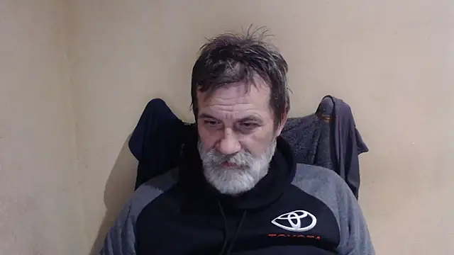 Snapshot of AlexNudo chatting on October 19, 2025, 10:45 pm AlexNudo online show from October 19, 2025, 10:45 pm