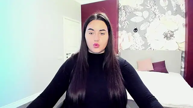 Roxie Bradley online show from October 21, 2025, 5:40 am