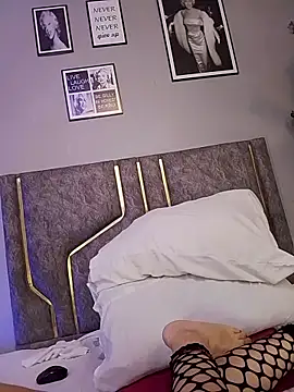 haileystone online show from February 14, 2026, 12:05 pm