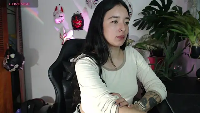 Snapshot of cat_salo chatting on September 17, 2025, 11:40 pm cat salo online show from September 17, 2025, 11:40 pm