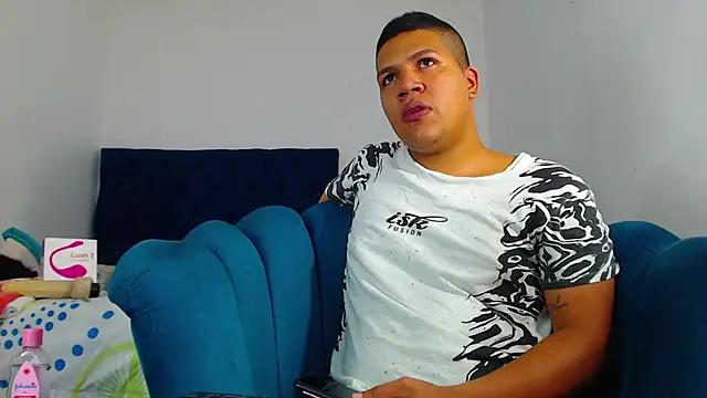 StevanHouston online show from January 16, 2025, 2:08 pm