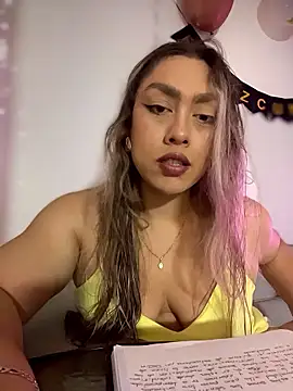 Im sophiie online show from January 13, 2026, 6:17 am