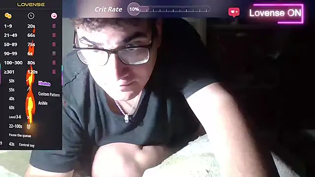 Snapshot of Javi_92 chatting on October 11, 2025, 1:17 am Javi 92 online show from October 11, 2025, 1:17 am