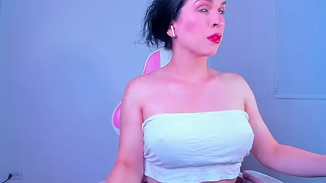 Ariana f online show from January 16, 2026, 7:40 pm