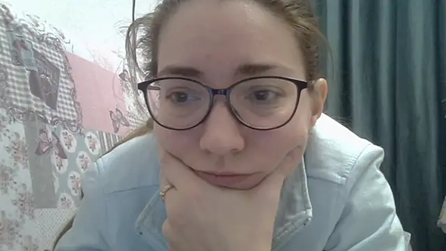 Ashleyspice online show from February 15, 2026, 7:42 am