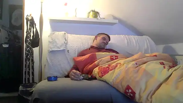 Cambitchboy online show from November 8, 2025, 5:22 am