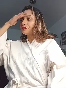 Snapshot of Pinkye_skarlet chatting on June 5, 2026, 12:59 am Pinkye skarlet online show from June 5, 2026, 12:59 am