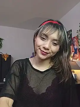 Pinkye skarlet online show from May 28, 2026, 6:10 am