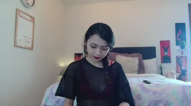 Snapshot of Pinkye_skarlet chatting on February 6, 2025, 8:45 pm Pinkye skarlet online show from February 6, 2025, 8:45 pm