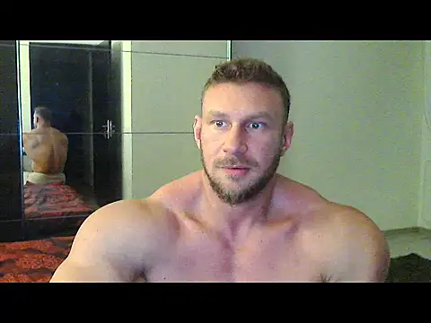 muscularkevin online show from December 12, 2024, 2:11 pm