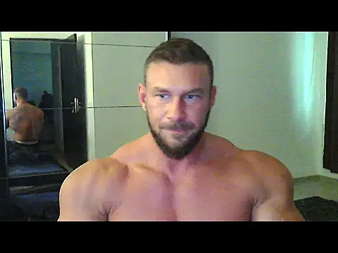 muscularkevin online show from September 24, 2025, 1:17 pm