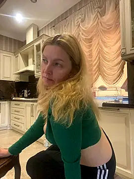 Amazoniiaa online show from October 19, 2025, 11:02 am