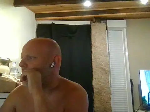 Snapshot of davigochi77bcn chatting on September 9, 2025, 8:07 pm davigochi77bcn online show from September 9, 2025, 8:07 pm