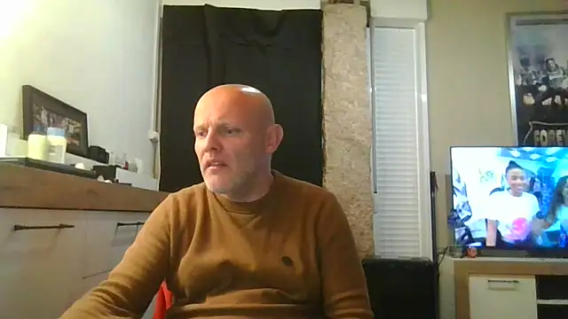 Snapshot of davigochi77bcn chatting on November 10, 2025, 7:08 pm davigochi77bcn online show from November 10, 2025, 7:08 pm