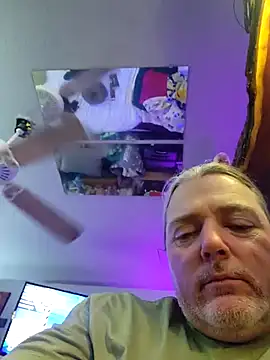 Hotredheadandtoungelasher online show from February 24, 2026, 2:07 pm