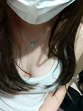 TBgril online show from March 12, 2026, 6:39 am