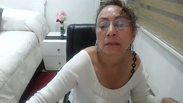 jesy hot online show from January 6, 2026, 10:47 pm