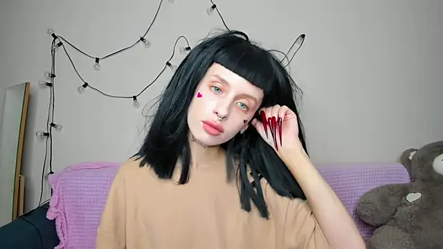 Snapshot of FlowerOfSin2001 chatting on October 1, 2025, 2:54 pm FlowerOfSin2001 online show from October 1, 2025, 2:54 pm