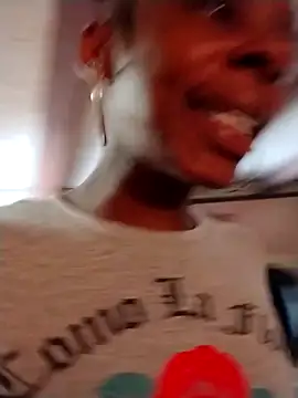 Jasmine FullsShine online show from September 19, 2025, 7:18 pm