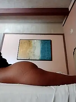 Jasmine FullsShine online show from October 15, 2025, 3:42 pm