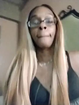 Jasmine FullsShine online show from February 15, 2026, 2:01 am