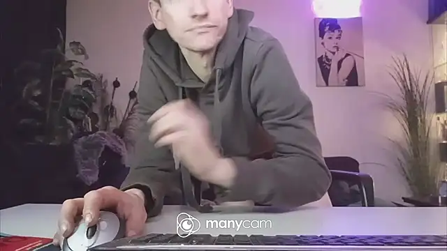 der dino30 online show from March 5, 2025, 4:34 am