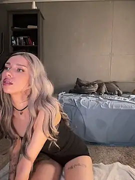 Bastet online show from April 10, 2026, 6:04 pm