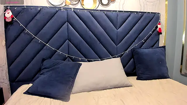 Sariitaa  online show from December 17, 2025, 2:44 pm