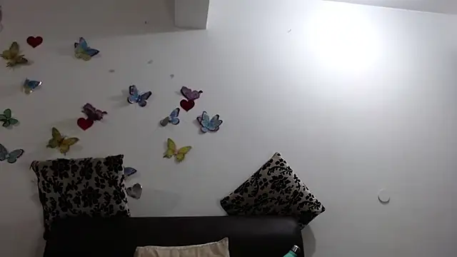 Snapshot of linapalacios chatting on November 15, 2025, 2:26 am linapalacios online show from November 15, 2025, 2:26 am