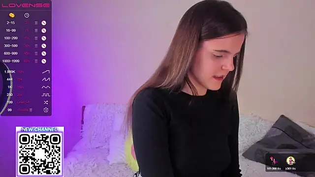 Ema X Love online show from April 17, 2026, 7:49 pm