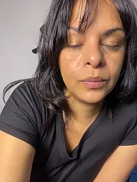 Snapshot of Kataliina chatting on June 20, 2026, 4:28 am Kataliina online show from June 20, 2026, 4:28 am