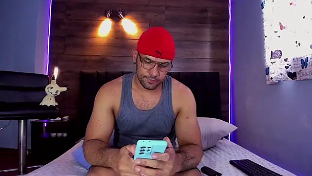 anthonylatynxd online show from November 13, 2025, 9:30 pm