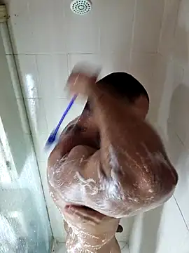 anthonylatynxd online show from November 12, 2025, 3:49 pm