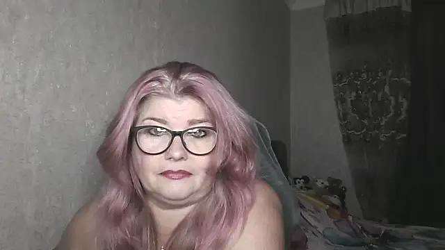 Snapshot of Diana_49 chatting on July 11, 2026, 8:25 am Diana 49 online show from July 11, 2026, 8:25 am