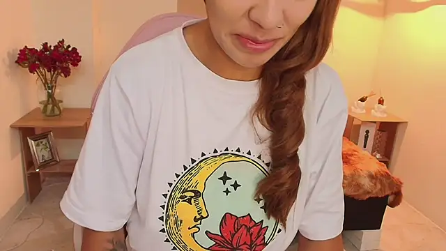 Snapshot of AnisiaFarina chatting on March 20, 2025, 11:49 am AnisiaFarina online show from March 20, 2025, 11:49 am