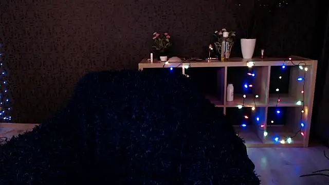 RebeccaStone online show from February 19, 2025, 3:17 am