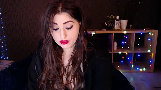 RebeccaStone online show from February 9, 2025, 3:43 am