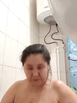 Zulfiya Bruce online show from February 11, 2026, 11:43 am