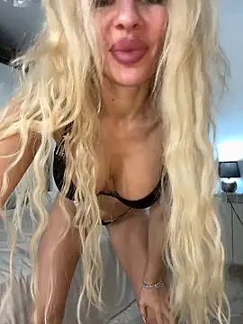 Roshana16 online show from November 12, 2025, 8:56 pm