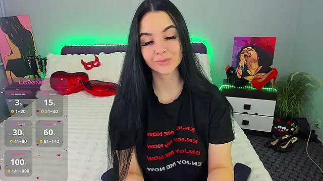 KeiraChoCo online show from November 6, 2025, 7:51 pm