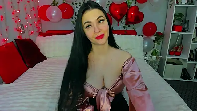 KeiraChoCo online show from February 1, 2026, 6:50 pm