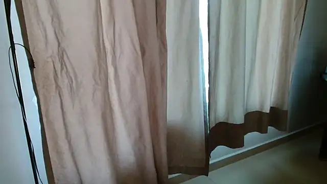 Snapshot of 3littleschoolteens chatting on May 8, 2026, 6:23 pm 3littleschoolteens online show from May 8, 2026, 6:23 pm