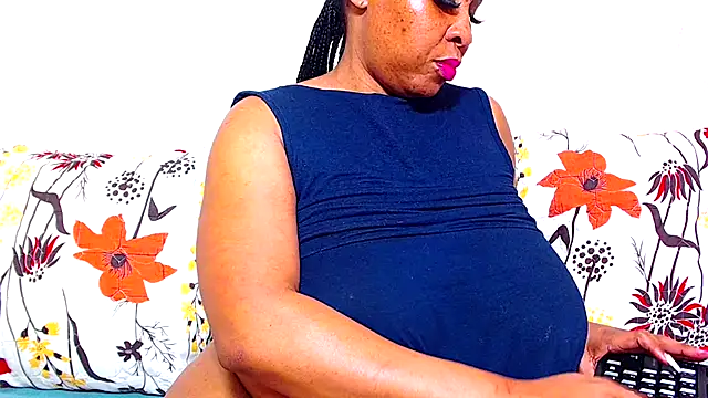 Ebonylovelyx online show from November 23, 2025, 12:48 pm