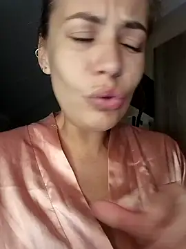 Keli Jessi online show from October 11, 2025, 5:25 pm