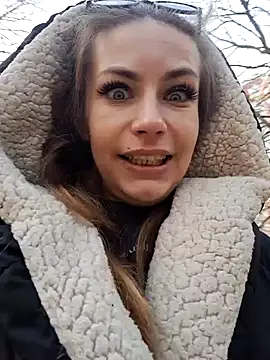 Snapshot of Keli_Jessi chatting on February 17, 2025, 1:22 pm Keli Jessi online show from February 17, 2025, 1:22 pm