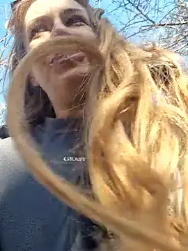 Snapshot of Keli_Jessi chatting on March 8, 2026, 12:30 pm Keli Jessi online show from March 8, 2026, 12:30 pm