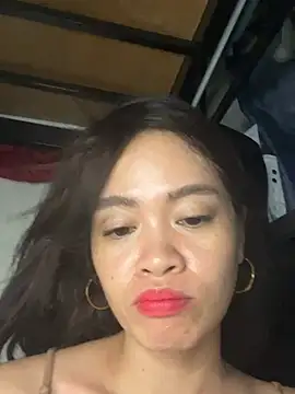 pinay4uwithagoodheart online show from April 12, 2026, 7:06 pm