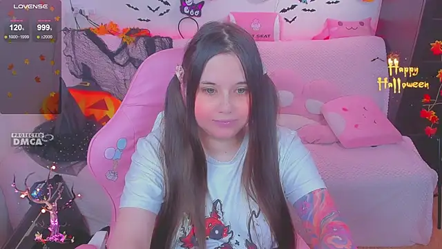 Lolisuccub online show from December 1, 2025, 3:02 pm