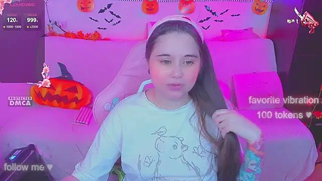 Snapshot of Lolisuccub chatting on October 15, 2025, 12:57 pm Lolisuccub online show from October 15, 2025, 12:57 pm